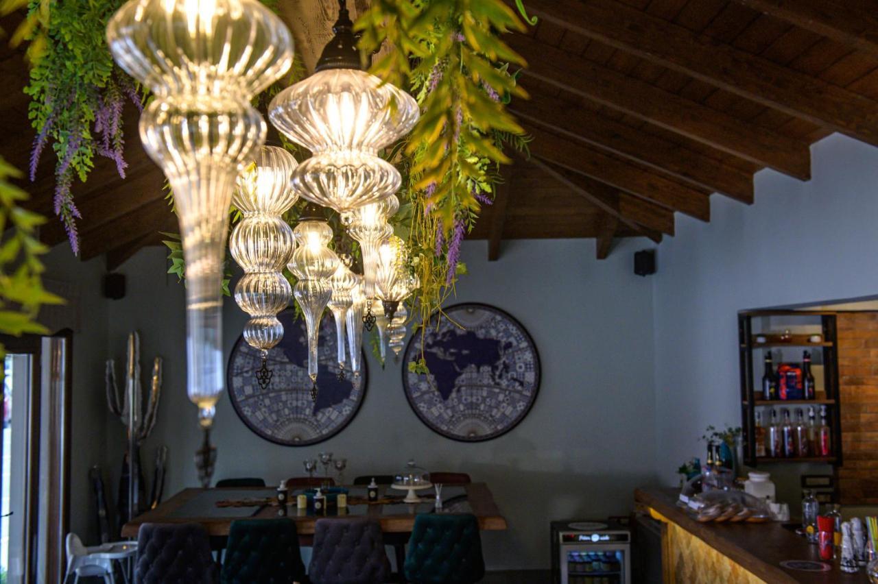 Albero Hotel Perama  外观 照片