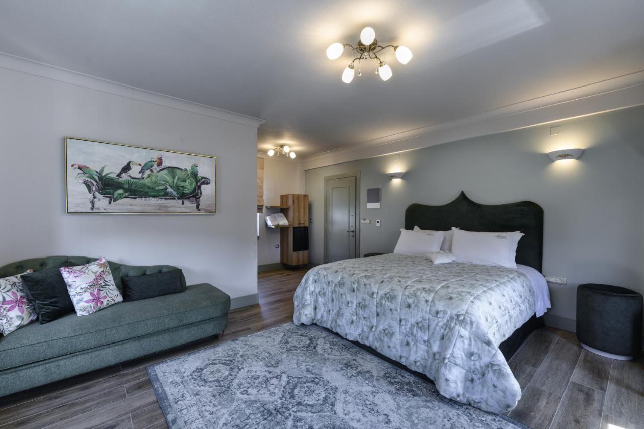 Albero Hotel Perama  外观 照片