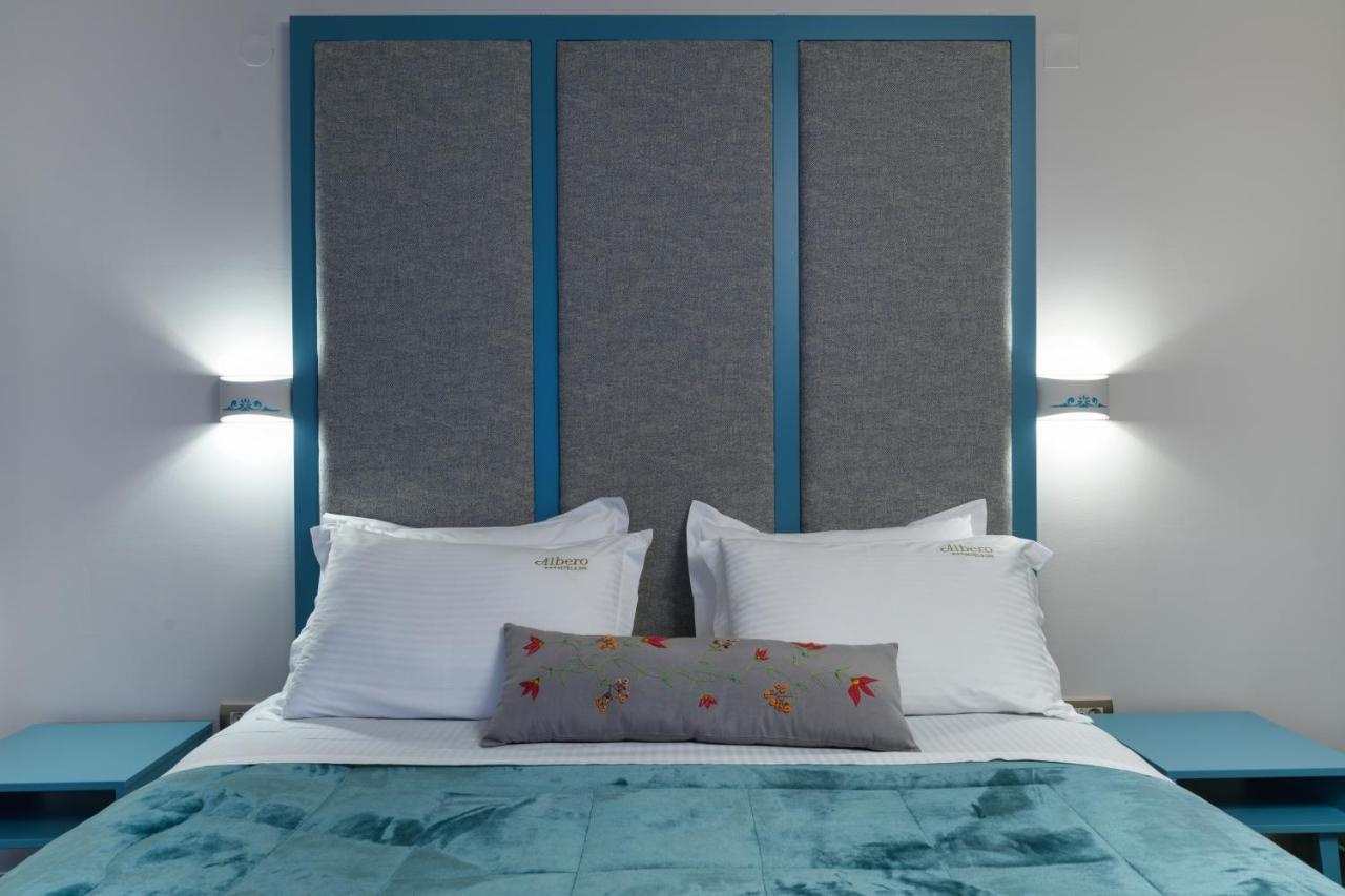 Albero Hotel Perama  外观 照片