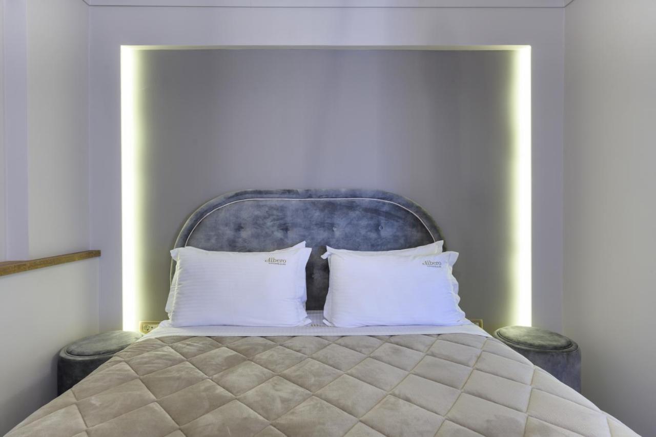 Albero Hotel Perama  外观 照片