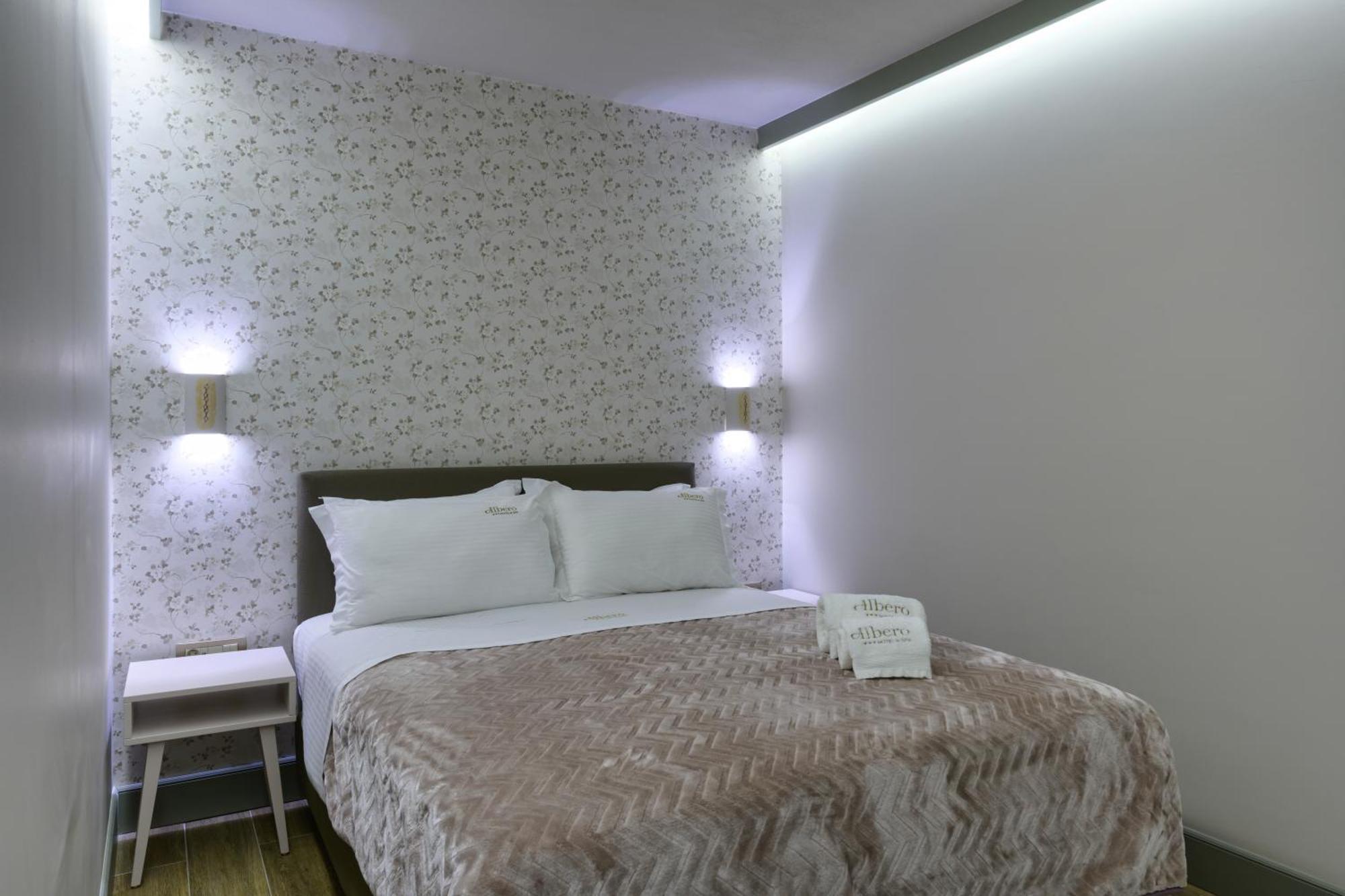 Albero Hotel Perama  外观 照片